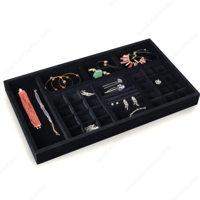 Compartmented jewelry organizer